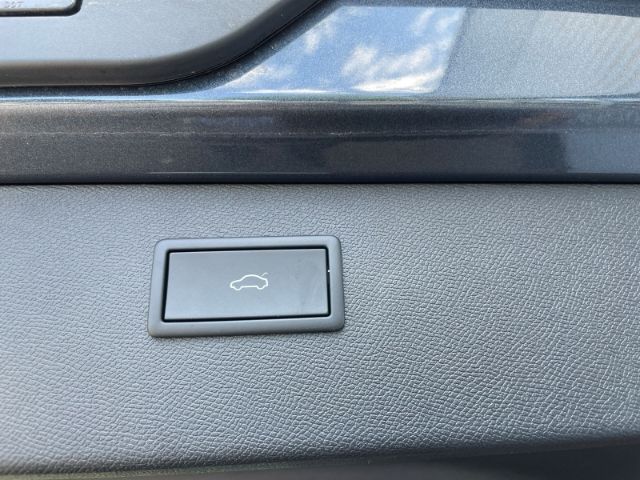 Fahrzeugabbildung CUPRA Formentor 1.5eTSI Autom. AHK, Navi, Sitzheizung,
