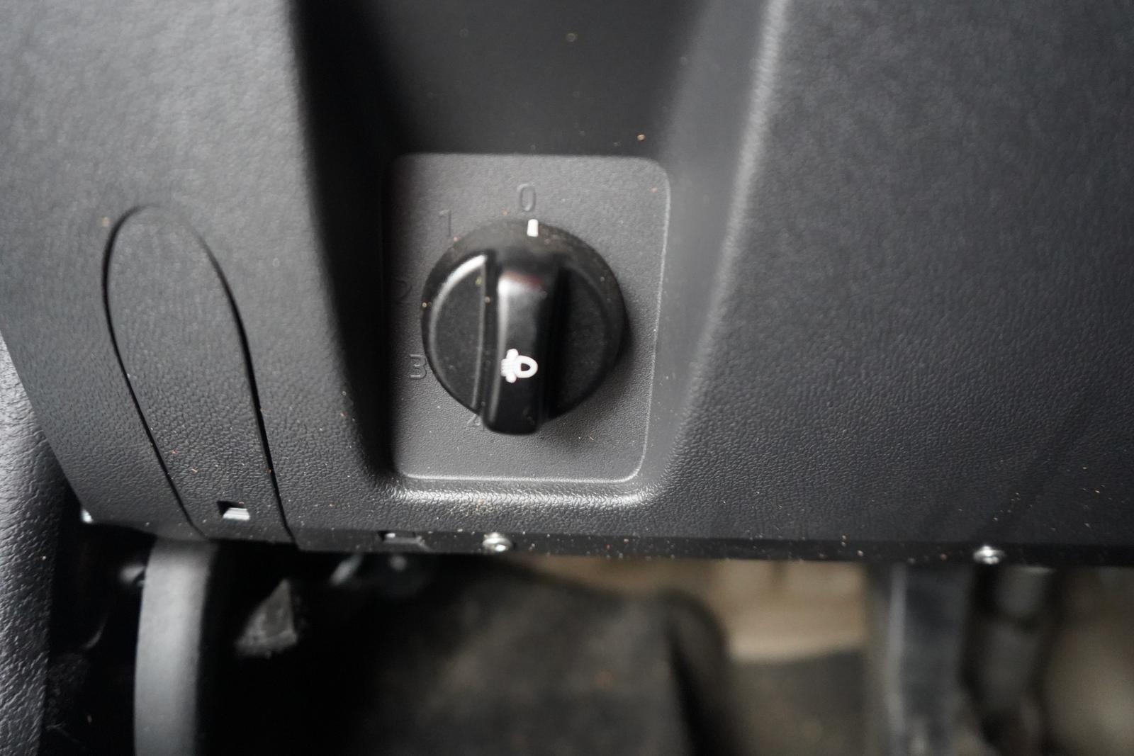 Dacia Duster II 1.6 SCe Navi Tempomat Sitzheizung DAB