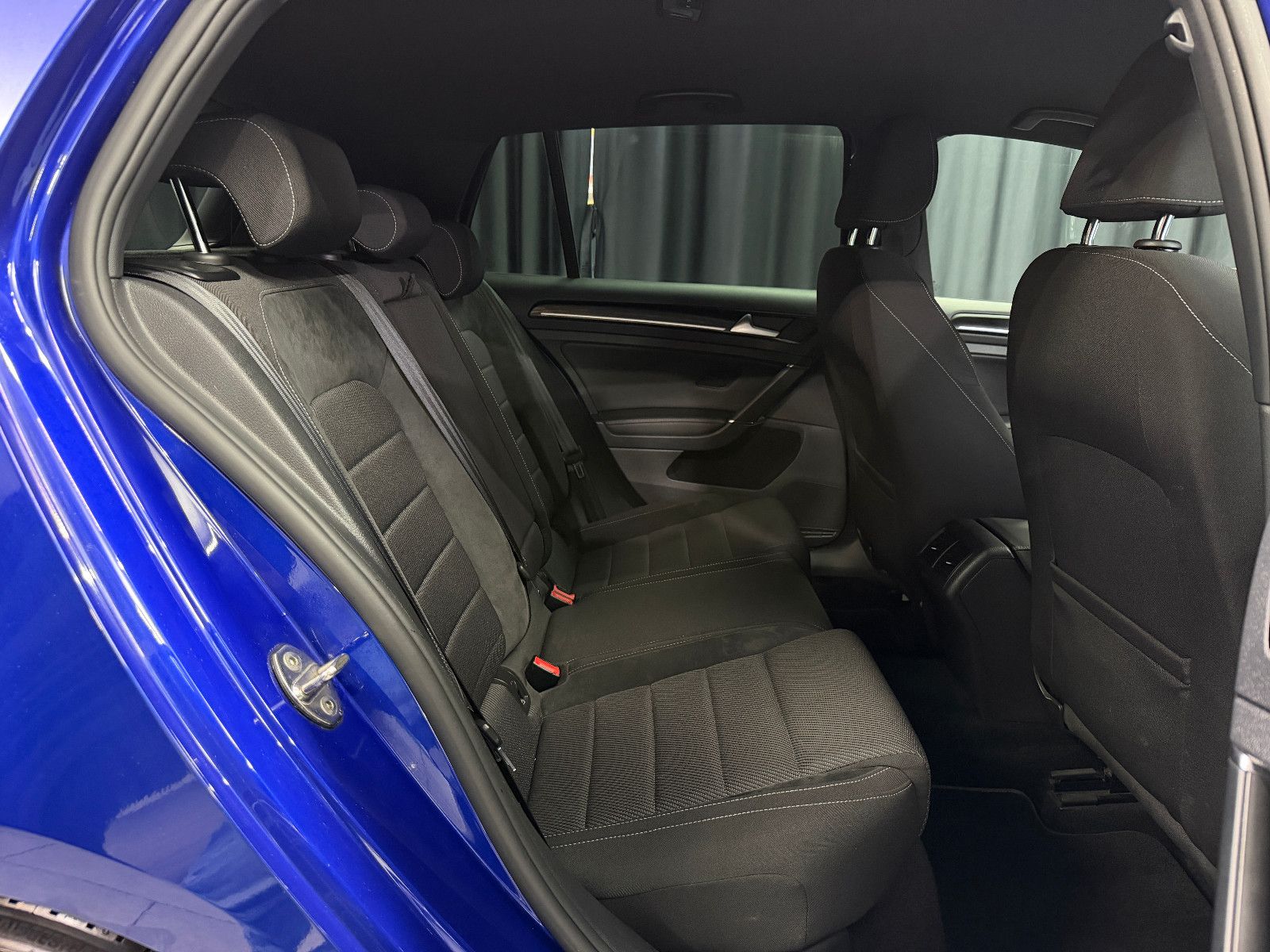 Fahrzeugabbildung Volkswagen Golf VII Lim. R 4Motion|H&R|GRAIL Exhaust