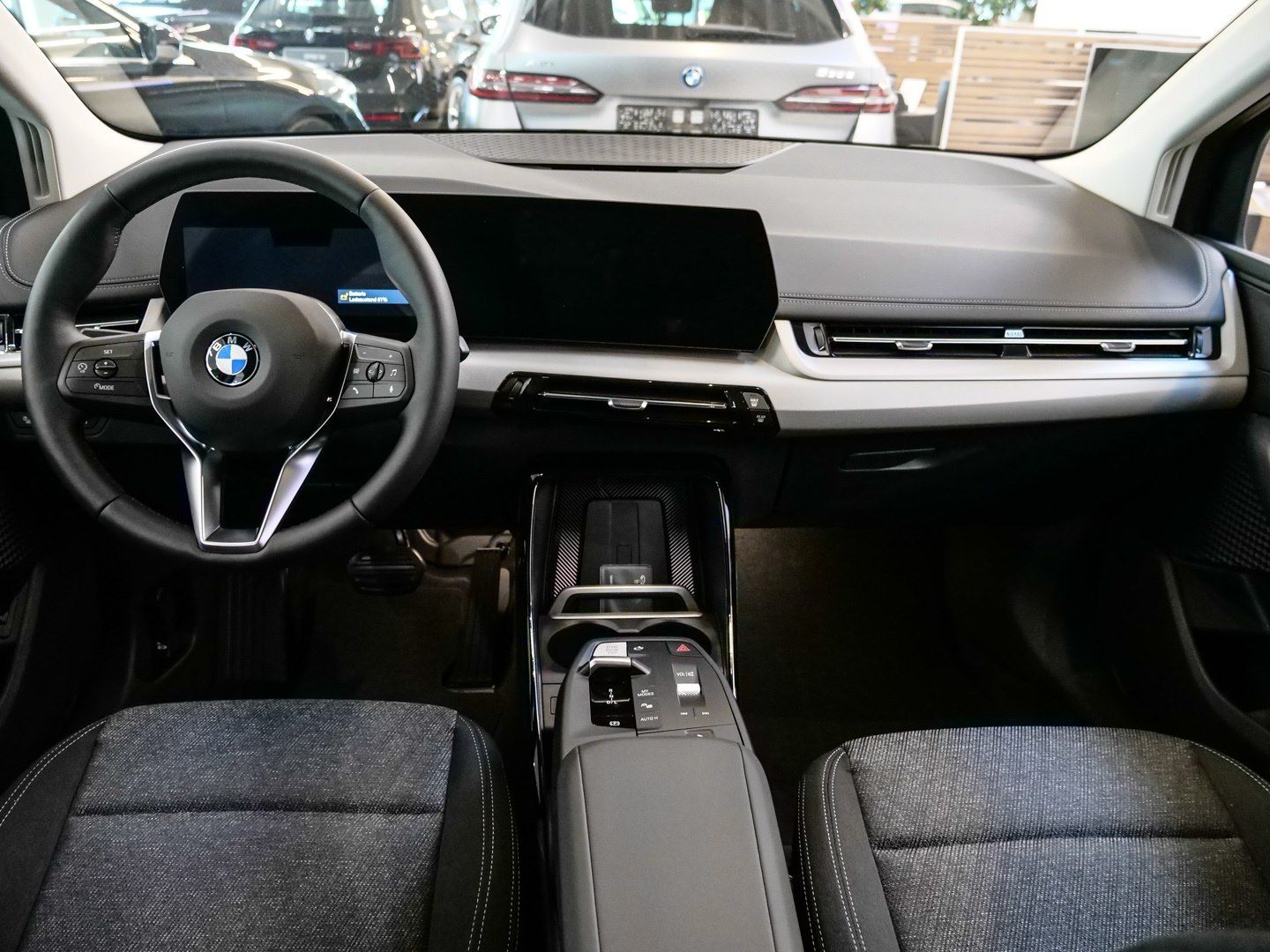 BMW 218 Active Tourer - Bild 11