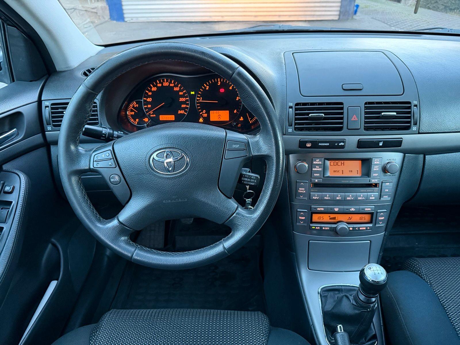 Toyota Avensis 2006 — photo 15