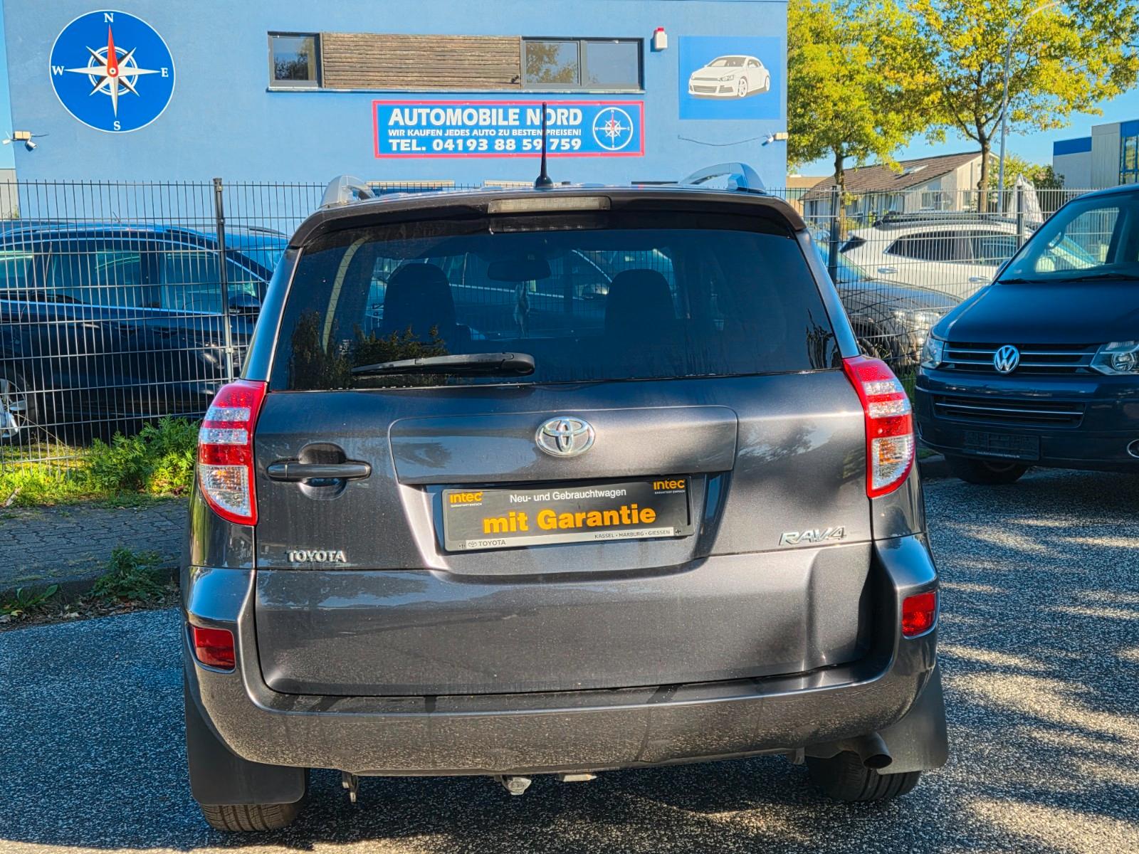 Toyota RAV 4 Life 2.0 4X4 TOP GEP. NUR 69TKM + GARANTIE