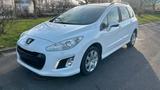 Peugeot 208 1.6 Allure e-HDi FAP 115 Stop&Start Allure - Peugeot 208 mit Diesel-Antrieb: Automatik