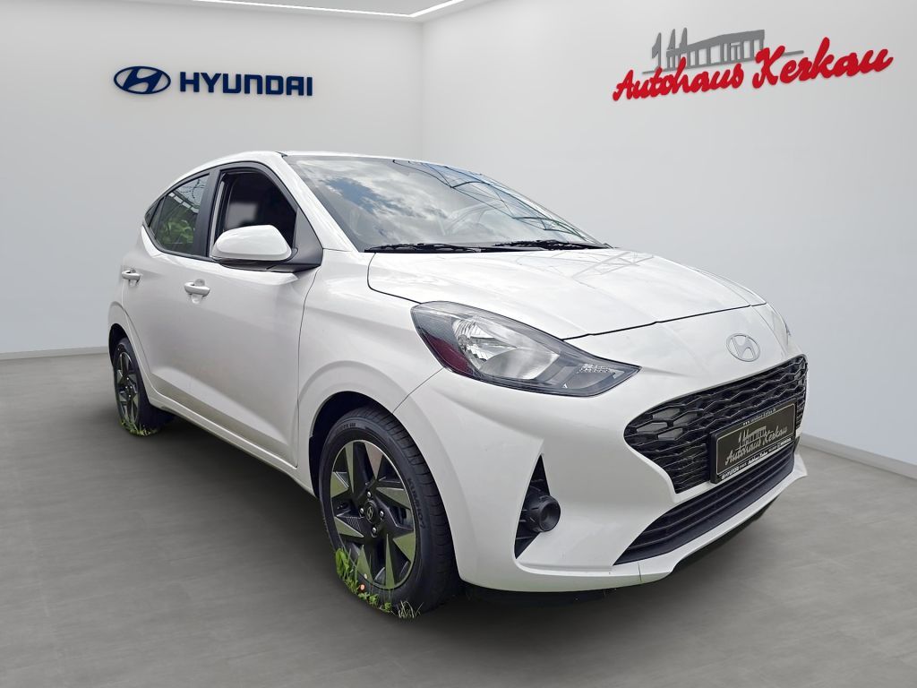 Fahrzeugabbildung Hyundai i10 1.0 Trend +R.Kamera+Navi+Carplay