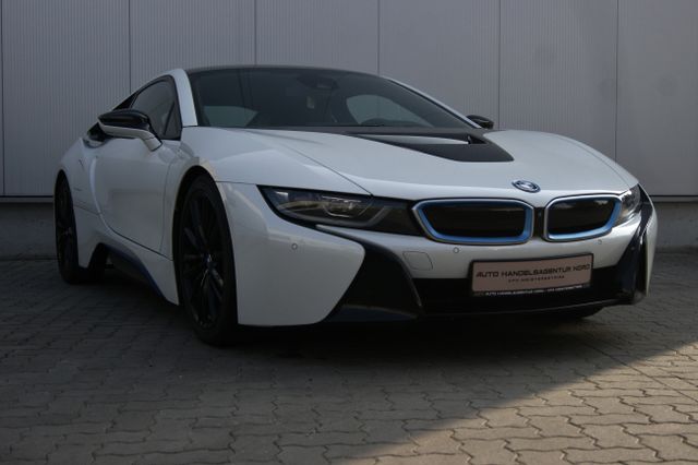 BMW i8 2. Hand - Checkheft - 360Grad 