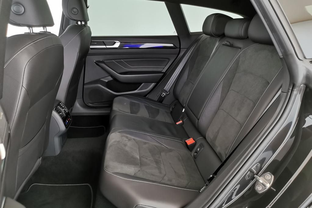 Volkswagen Arteon Shooting Brake R-Line 2.0 TSI Nav*PDC*RFK
