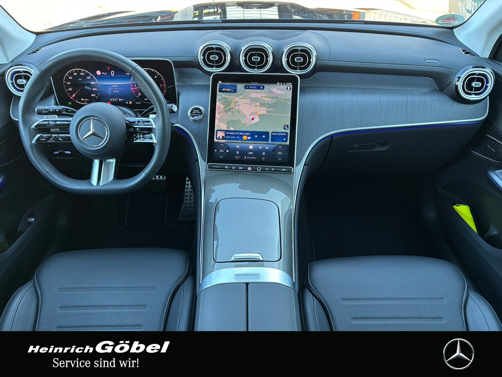 Fahrzeugabbildung Mercedes-Benz GLC 220 d 4M EDITION AMG PANO*STANDHEIZ*AHK*AMBI
