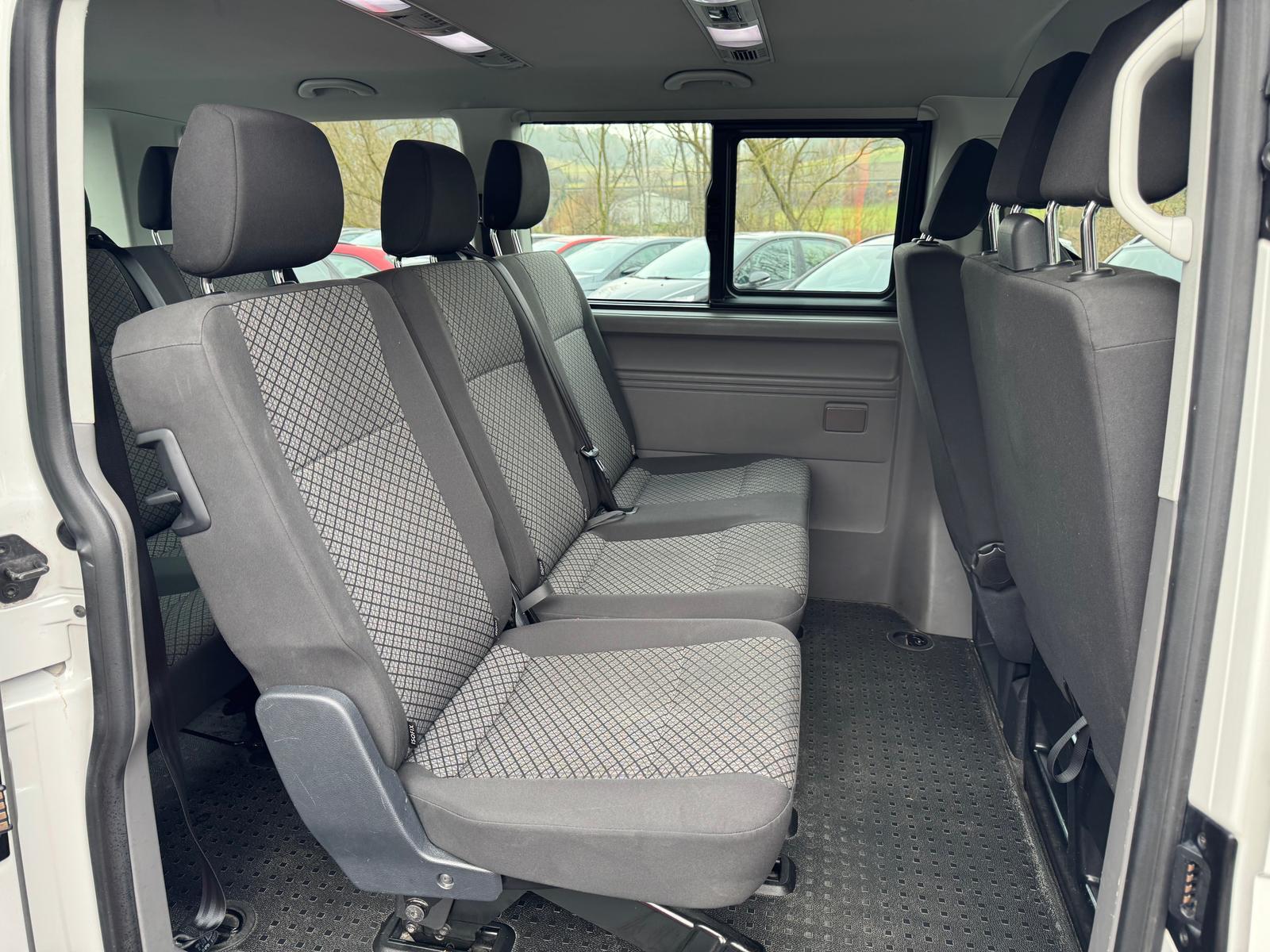 Volkswagen T6.1 2.0 TDI *CARAVELLE*9-SITZER*NAVI*APP-CONNEC