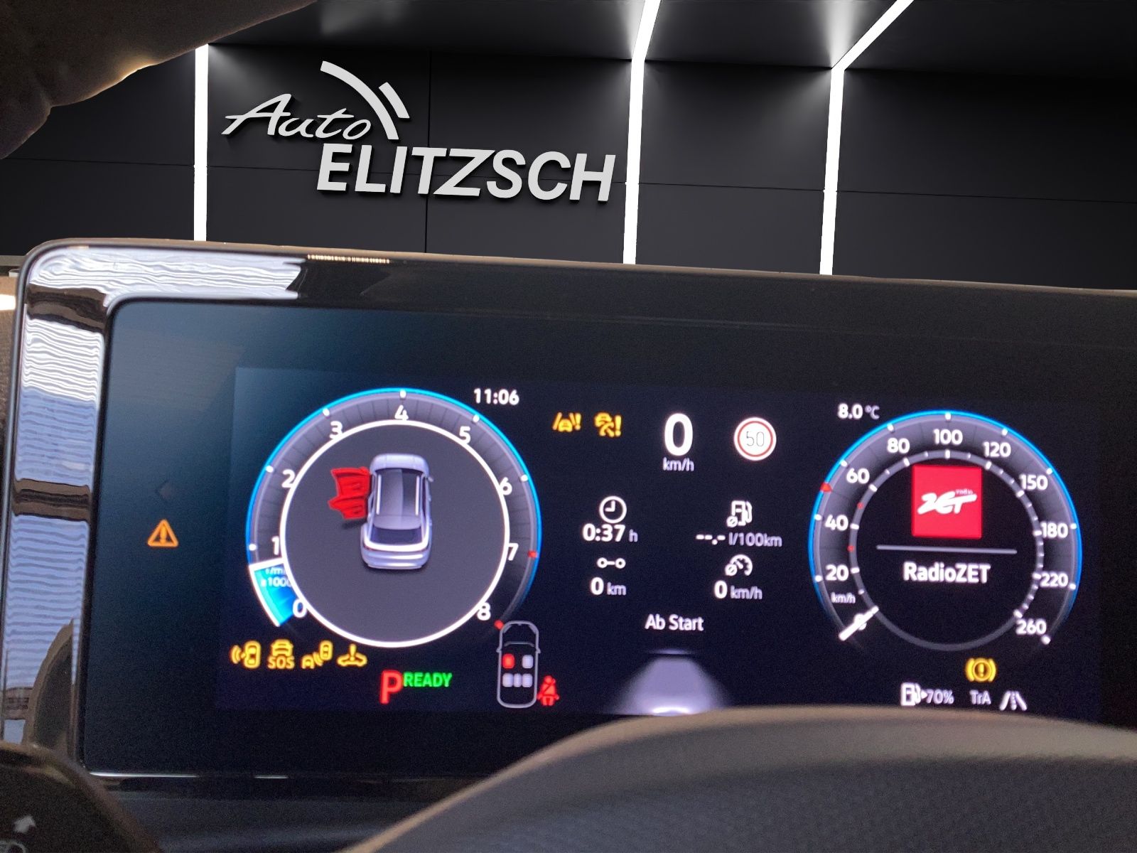 Fahrzeugabbildung Volkswagen T-Roc Style eTSI DSG ACC LED+ SH HuD 360° Massag