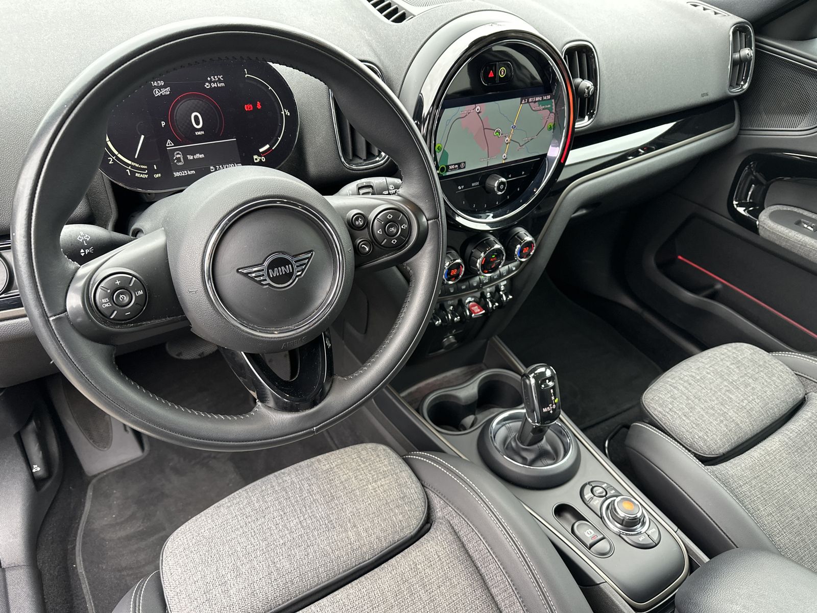 Fahrzeugabbildung MINI Cooper S Countryman All4 NAV+LED+DIGDISPLAY+18ZO