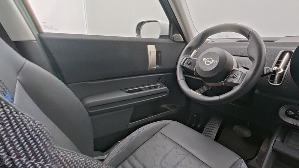 MINI Countryman C (Cooper) - Bild 11