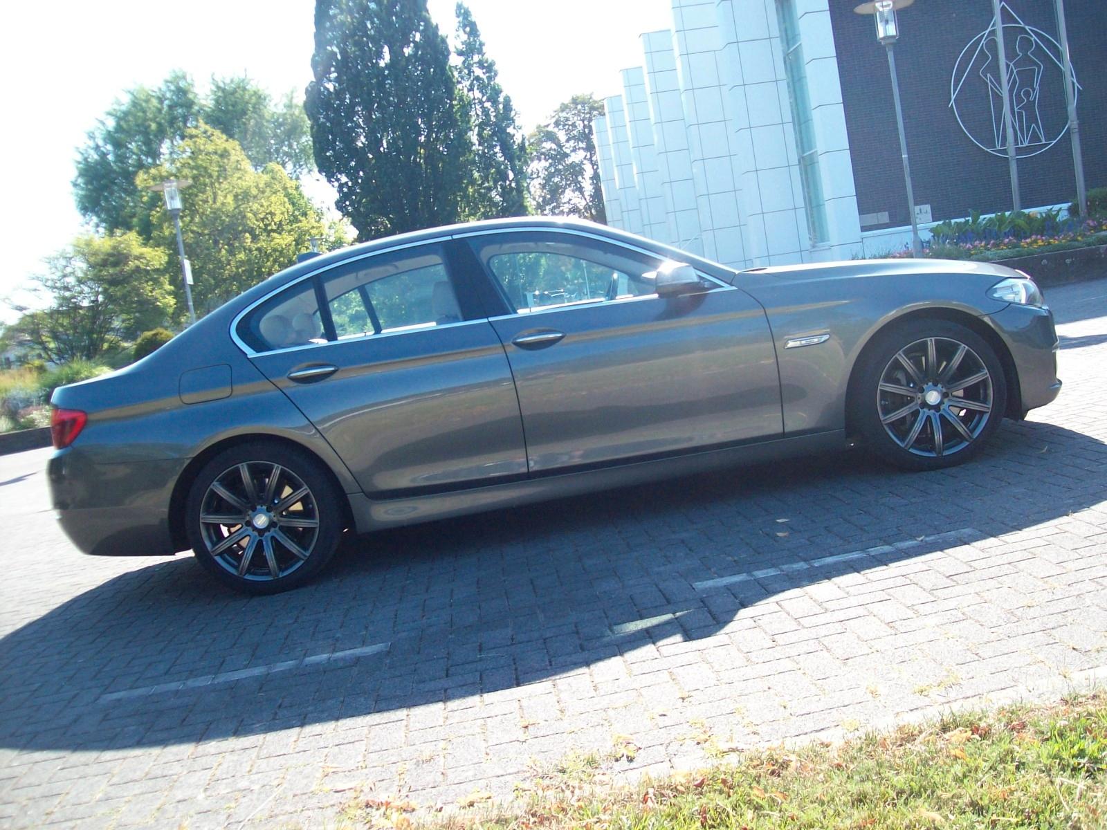 BMW 530d xDrive A Modern Line Modern Line