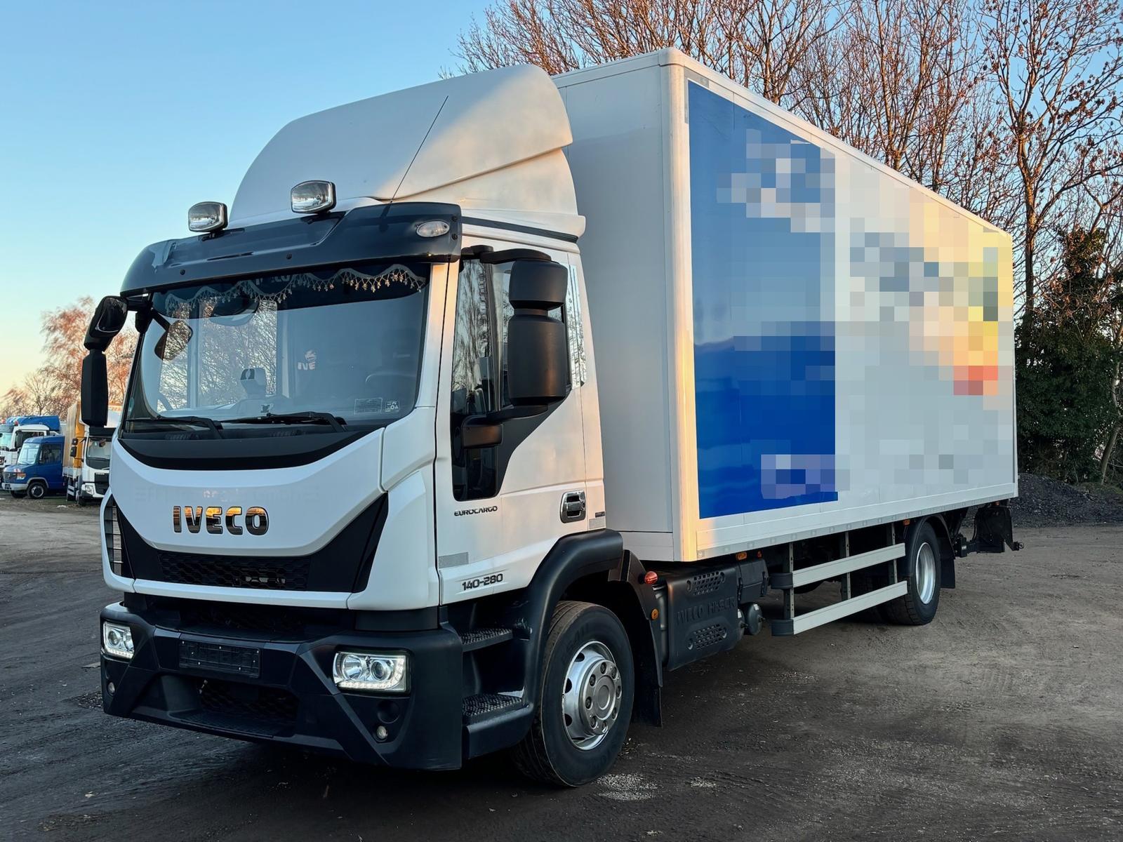 Iveco Eurocargo 140-280 3 Sitze*AHK*LBW*7,2m Koffer
