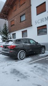 BMW X3 xDrive20i AT -mit Dachreling/Panorama/Head-up - BMW X3: Braun