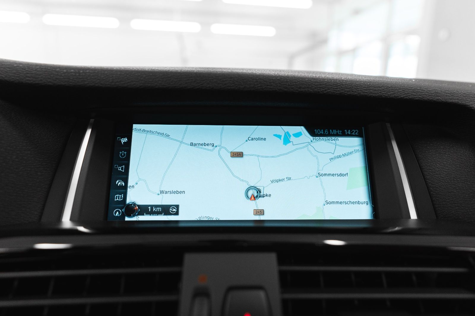 Fahrzeugabbildung BMW X4 M40i M-Sportpaket Head Up Harman 360 Xenon