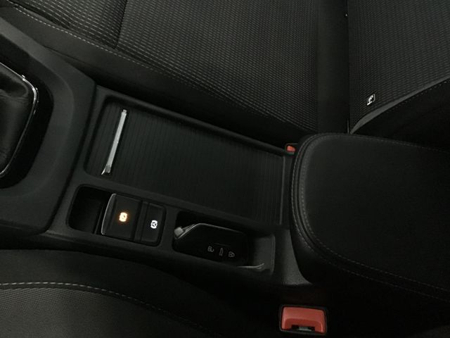 Fahrzeugabbildung Skoda Octavia Ambition 1.5 TSI Combi Navi/Tempo/RFK