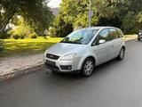 Ford Focus C-Max Ghia Ausstattung Tüv 6/26 - Ford C-Max aus 2004: Ghia