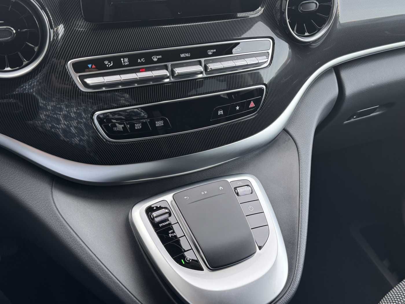 Fahrzeugabbildung Mercedes-Benz V 220 d EDITION DISTRONIC MBUX Kamera 6Sitze