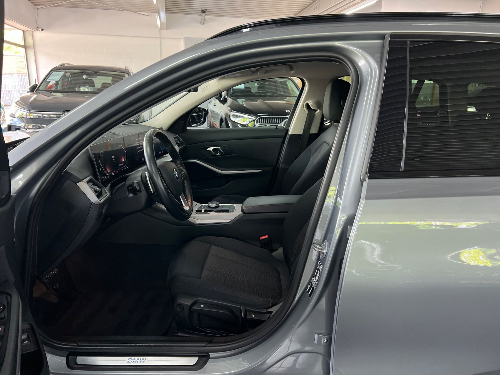 BMW 318d Touring HuD+Spur+HiFi+Park Assist+LED+uvm. foto 24