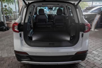 Bild 11 DFSK Andere Forthing 3 Automatic, Pano, Freisprech, USB