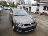 Volkswagen Golf VII Lim. Lounge,AUTOMATIK,ALU,SITZHEIZUNG.