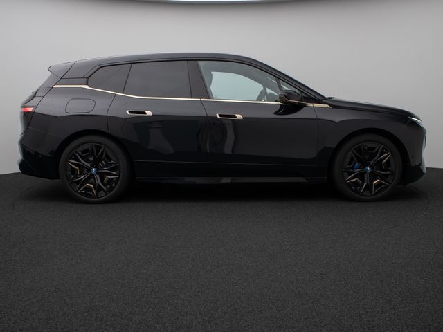 Foto Nummer 5: BMW iX