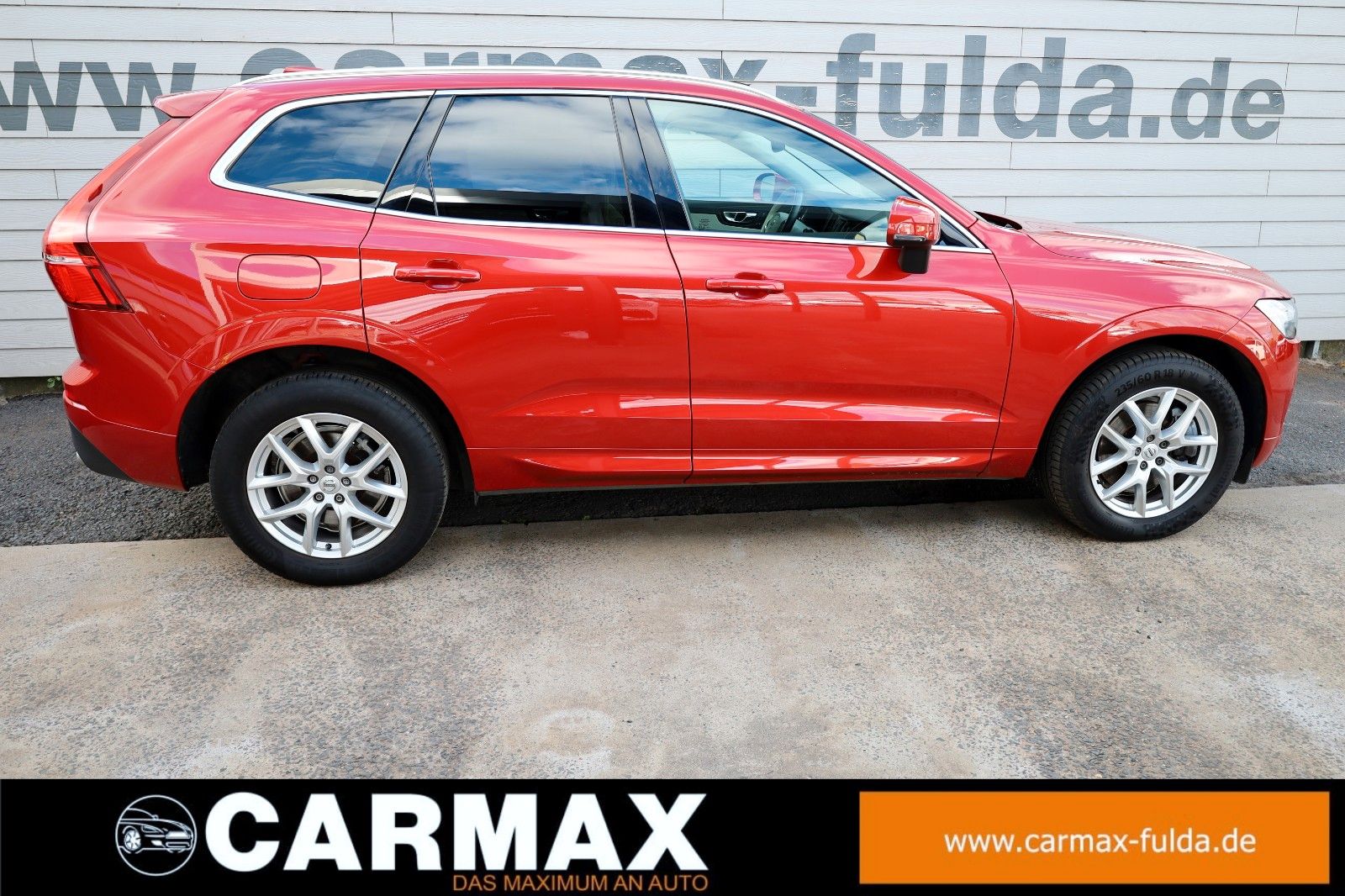 Fahrzeugabbildung Volvo XC60 Momentum Pro,Leder,Navi,LED,SH,Pano.,AHK+WR