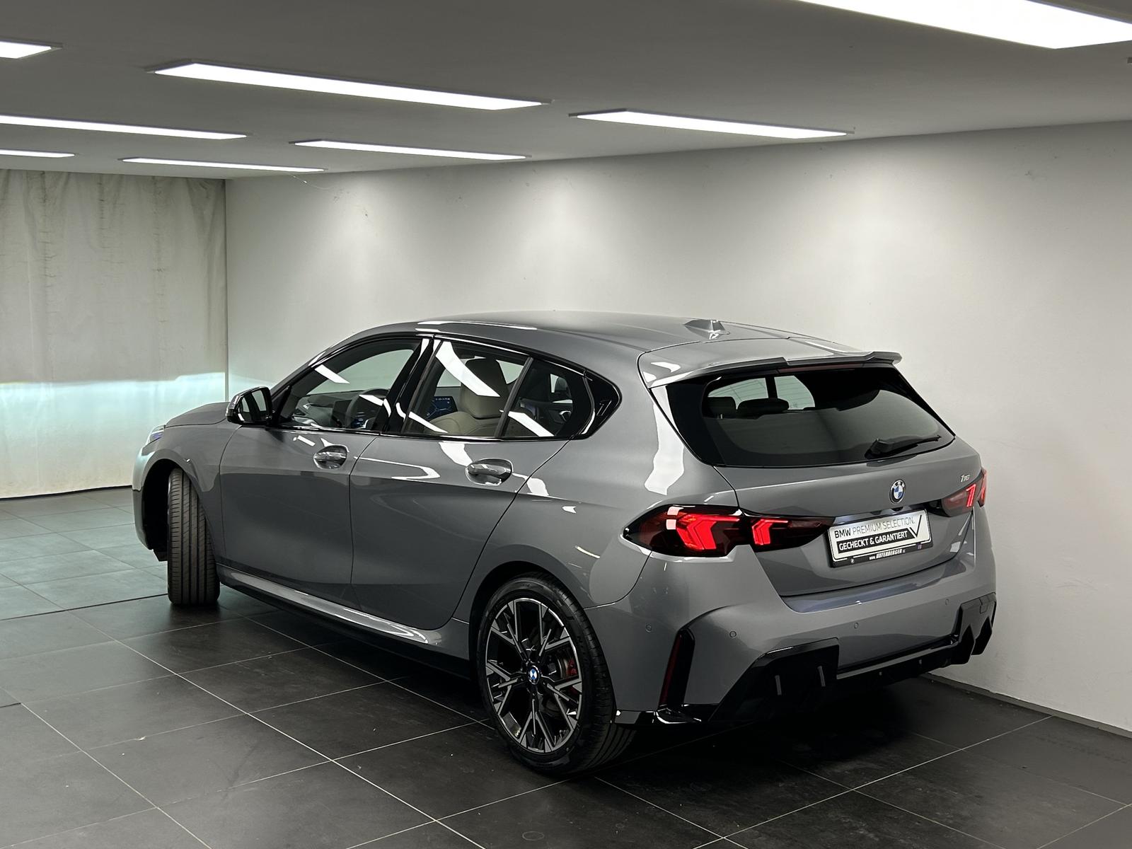 BMW 116 Hatch M Sportpaket Pro Head-Up DAB LED Shz