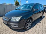 Ford Focus Turnier Titanium - Ford Focus aus 2005 mit Diesel-Antrieb