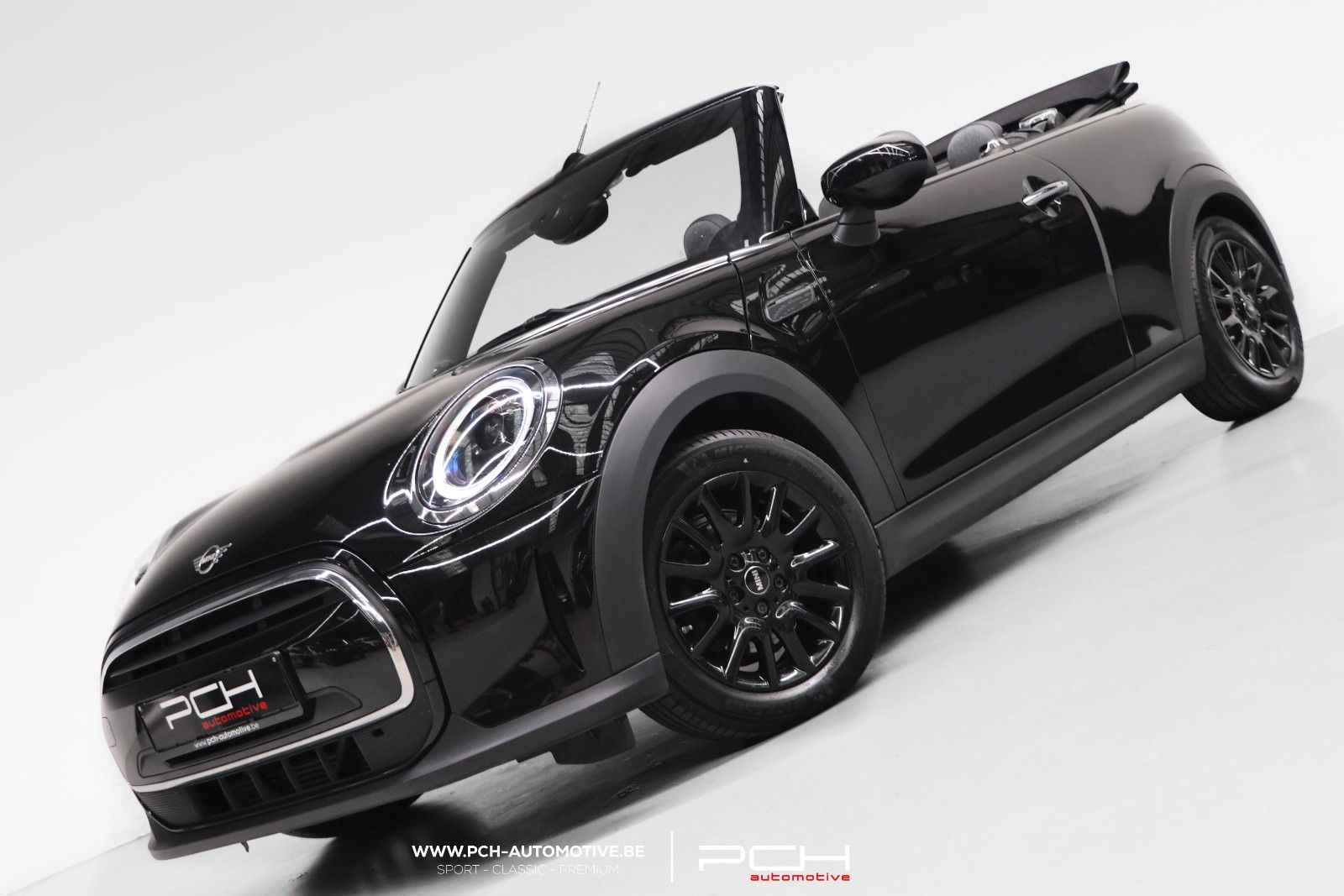 MINI Cooper Cabriolet 1.5 136hp - New Lift ! -