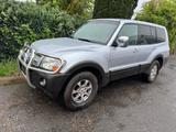 Mitsubishi Pajero V60 Edition 3.2 Automati... - Mitsubishi Pajero aus 2003 mit Diesel-Antrieb
