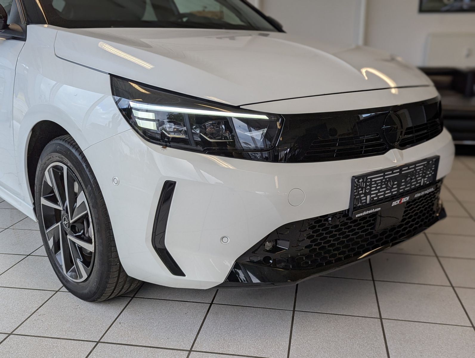 OPEL Corsa 1.2 GS IntelliLux Tech1-Komfort-Paket Cam - Image 9