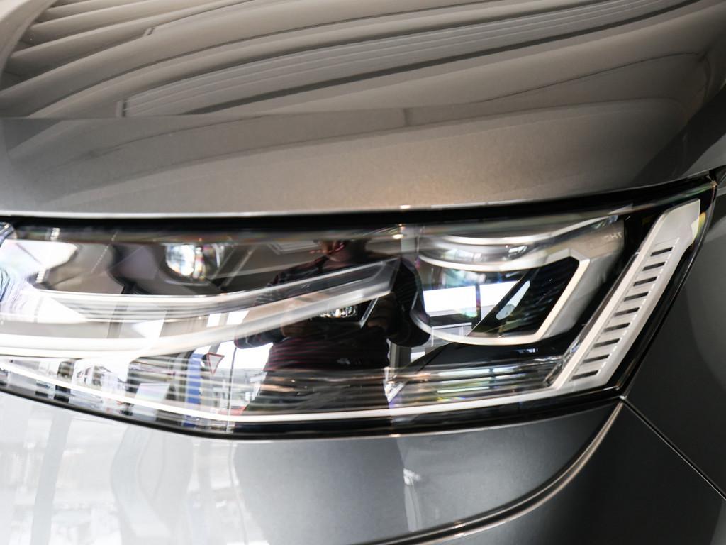 Volkswagen T7 Multivan Energy lang 2.0 TDI DSG 7-SITZER ACC