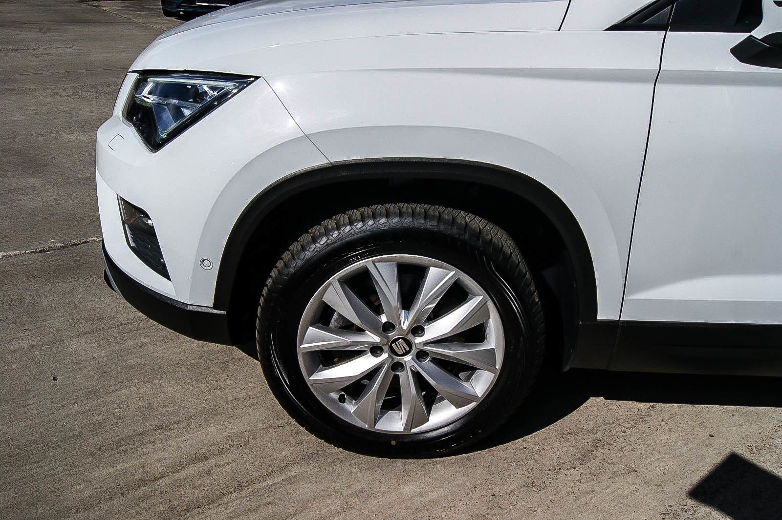 Fahrzeugabbildung SEAT Ateca 2.0 TDI DSG Style VIRTUAL BUSINESS ANHKZGV