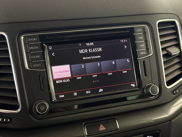 Volkswagen Sharan 2.0TDI XENON PANORAMA ACC DCC 7 SITZ AHK