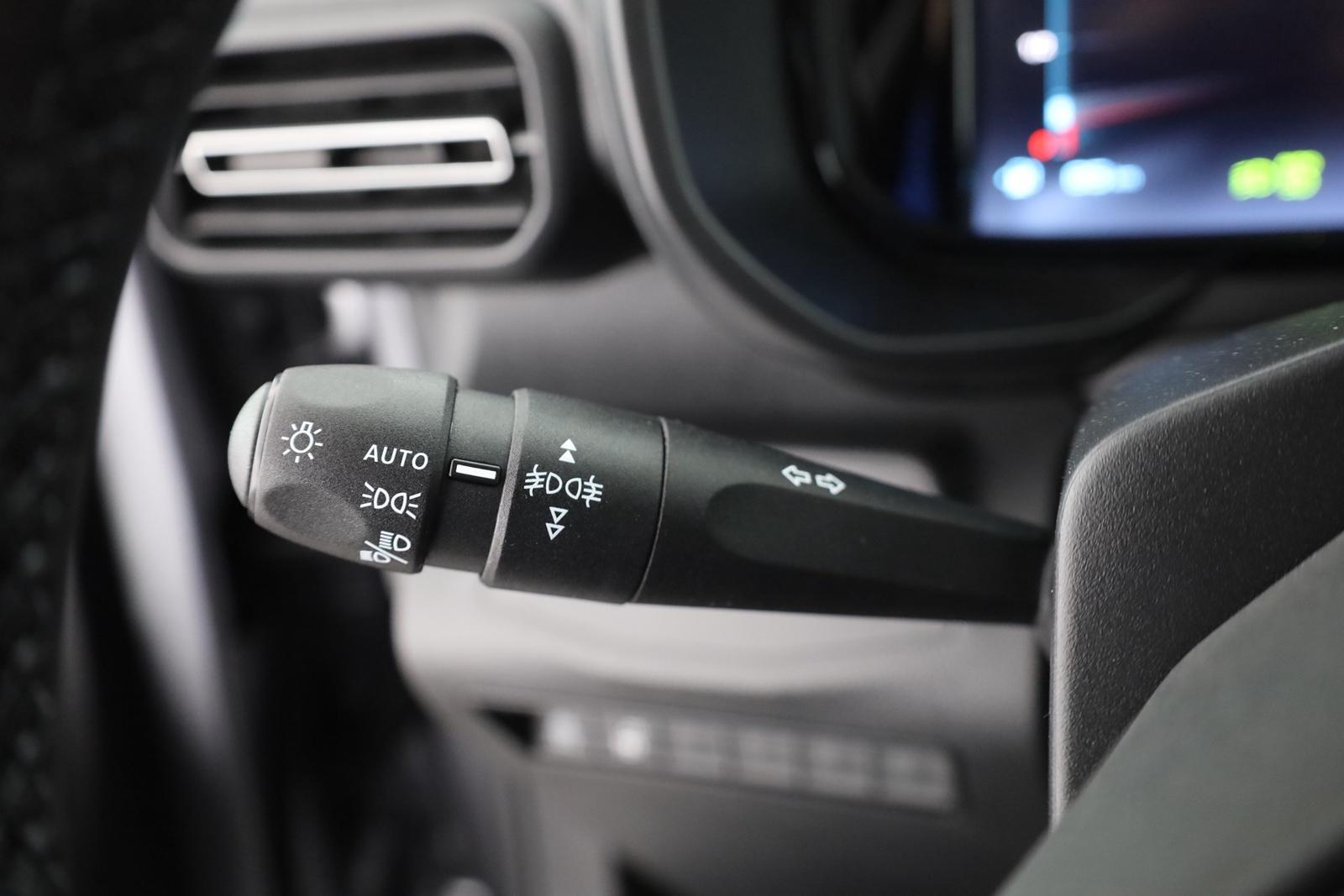 Citroën Berlingo BlueHDi 130 Aut. LED Kamera Tempomat