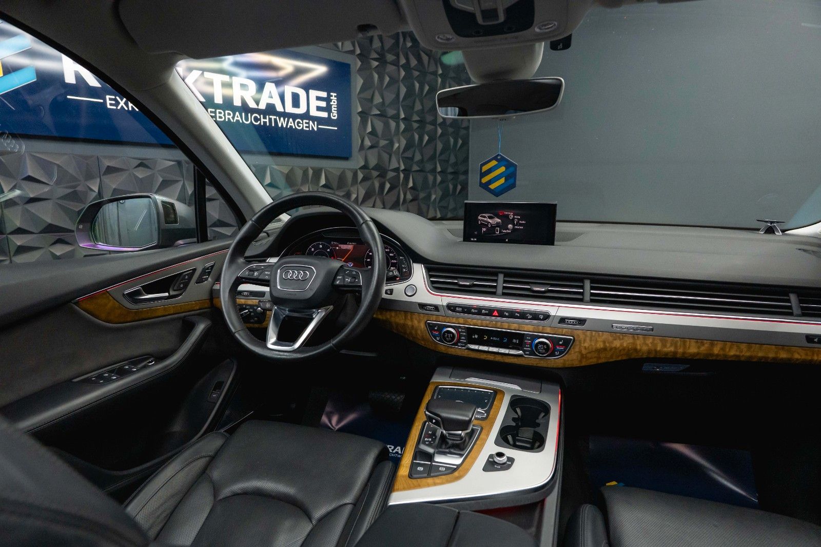 Fahrzeugabbildung Audi Q7 3.0 TDI quattro S-Line Plus *Pano*ACC*LED*