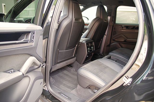 Porsche Cayenne Turbo E-Hybrid Coupé GT-Paket*PDCC,TODAY