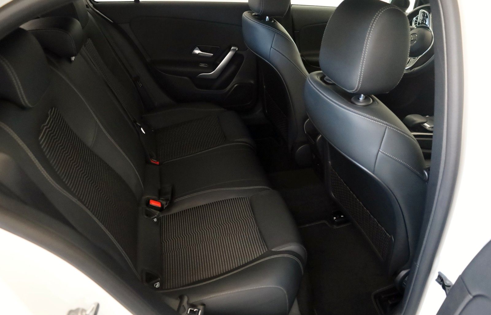 Fahrzeugabbildung Mercedes-Benz A 220 d Progressive Night-Pak,Carplay,Kamera,+WR