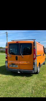 Opel Vivaro 2.5 CDTI Klima Transporter - Opel: Transporter