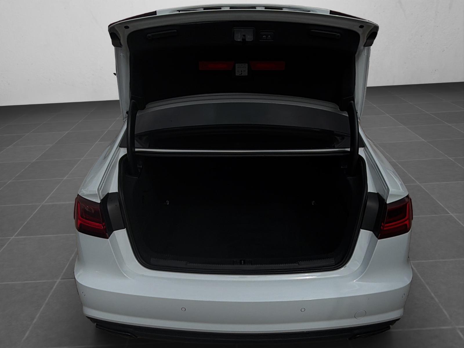 Audi A6 3.0 TDI*Competition*Quattro*BOSE*AHK*MMI*STHZ