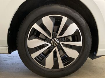 Volkswagen Golf - 4