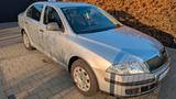 Skoda Octavia 1.6 Family Family - Skoda Octavia mit Benzin-Antrieb: Limousine, 1.6