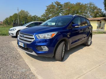 Ford Kuga - 12