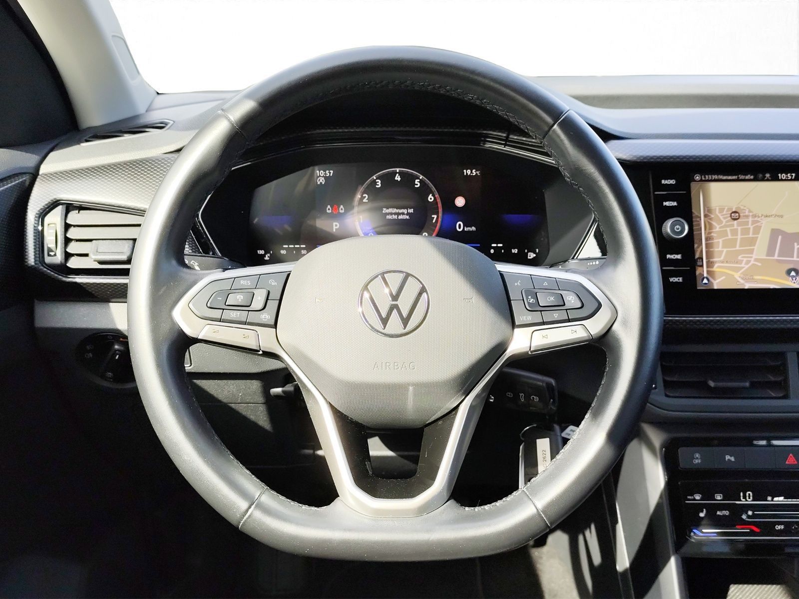Volkswagen T-Cross - Bild 10