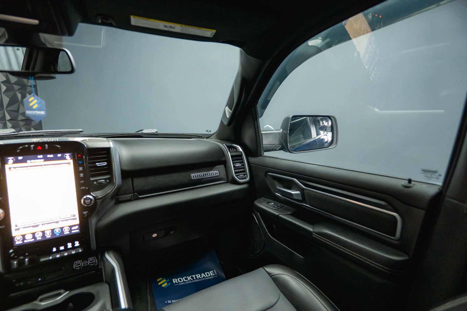 Fahrzeugabbildung Dodge RAM 5.7 V8 HEMI 4x4 OFFROAD Night Limited 19%