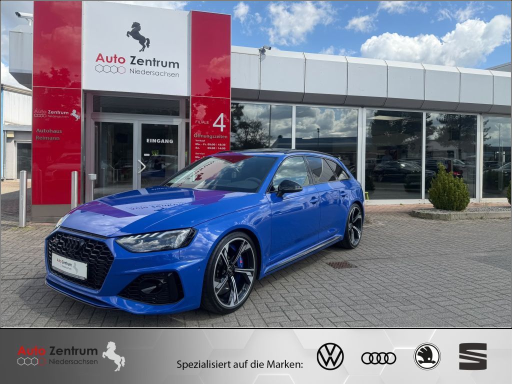 Audi RS4 quat Abregelung bei 280 kmh Bang+O Feinnappa