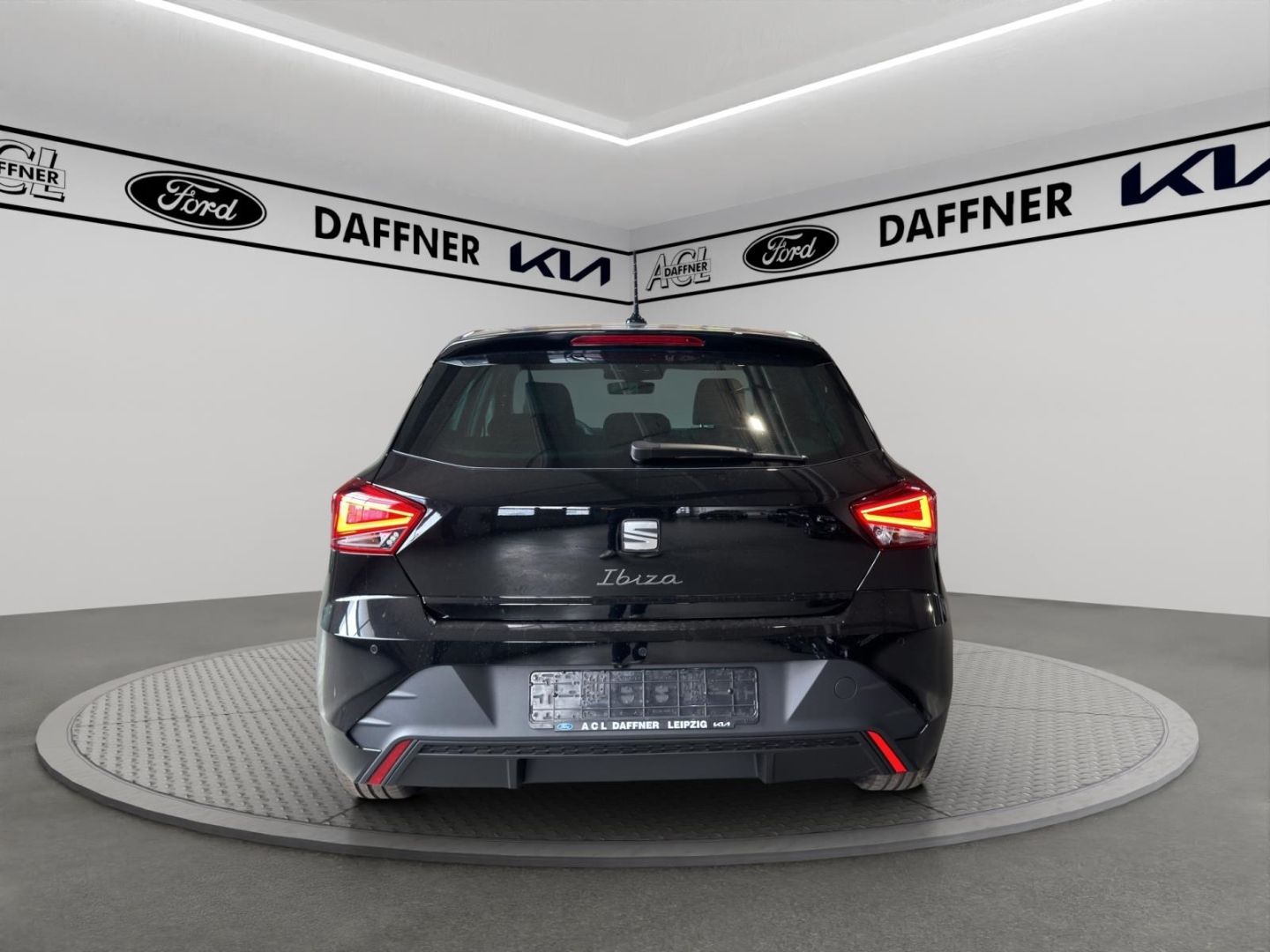Fahrzeugabbildung SEAT Ibiza 1.0 TSI 85 kW Style Navi LED Digitales Coc
