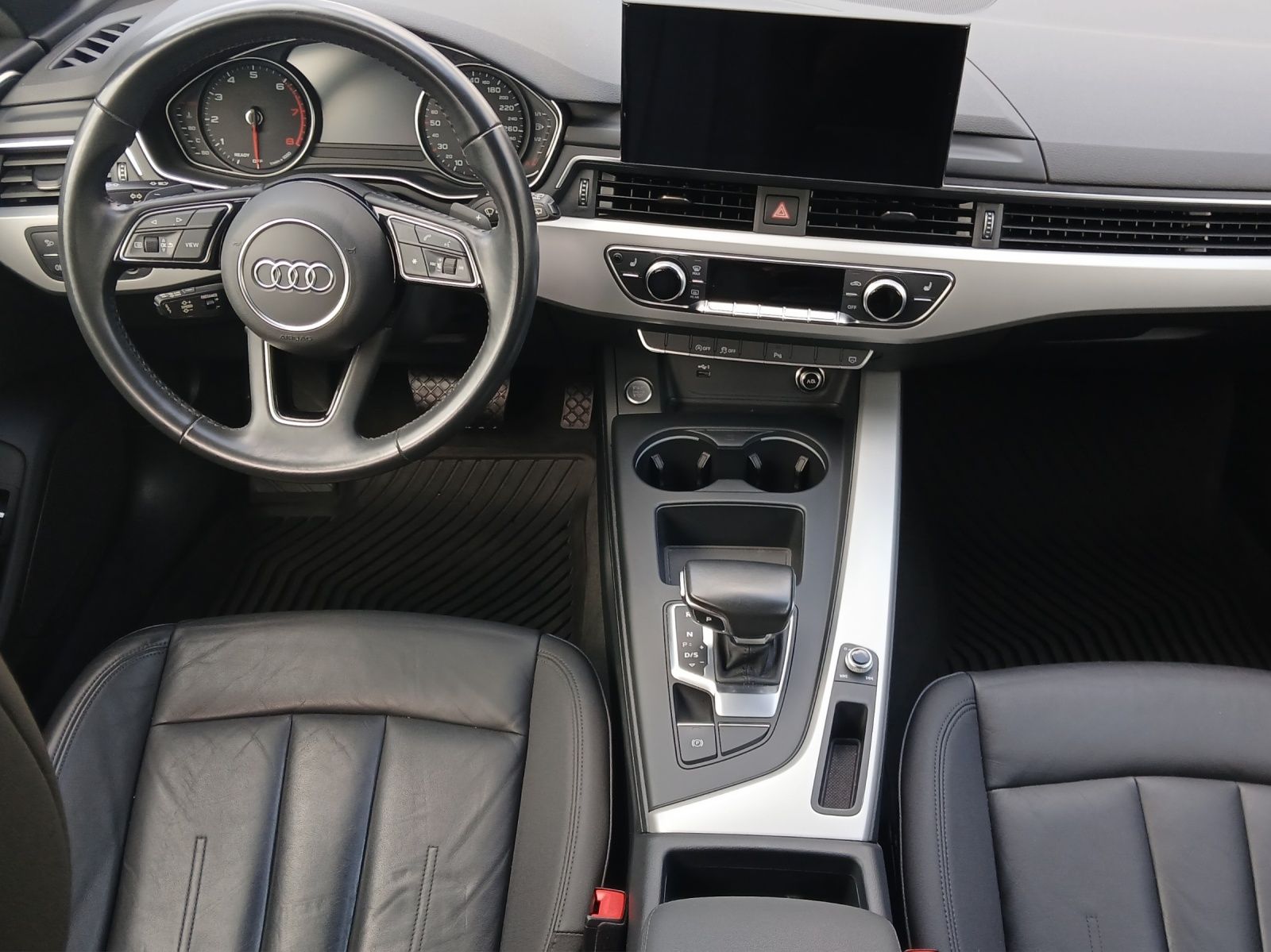 Fahrzeugabbildung Audi A4 Avant 35 TFSI advanced S-tronic LED Navi Lede