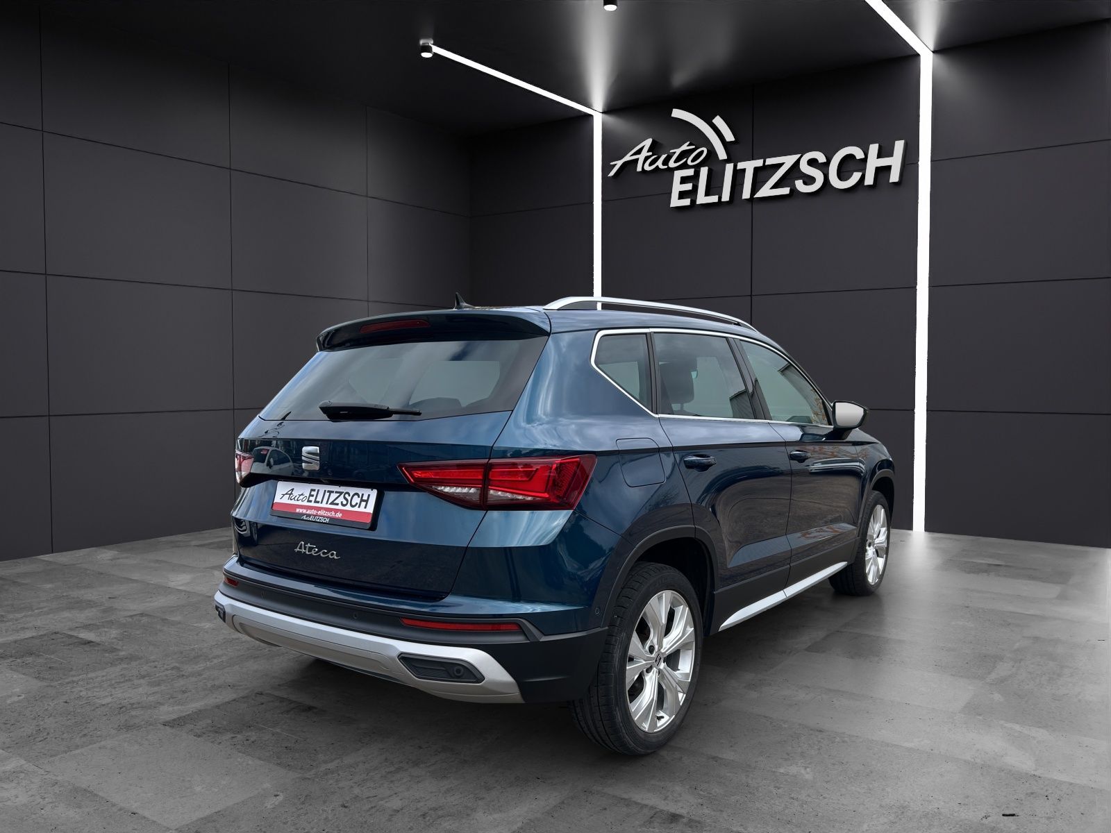 Fahrzeugabbildung SEAT Ateca TDI Xperience DSG LED AHK Navi ACC RFK SH
